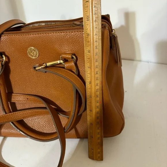Anne Klein satchel handbag in a caramel or brown shade, - Picture 12 of 12